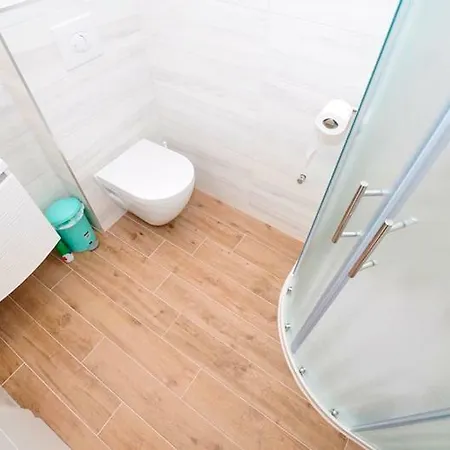 The Big Calm * Stanici