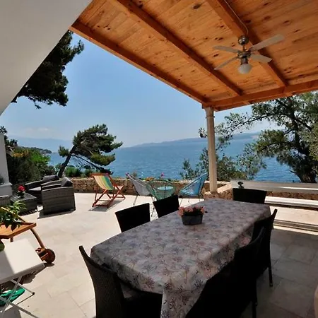 The Big Calm Stanici